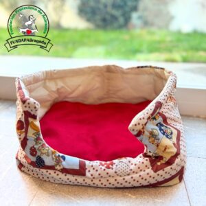 Cama canasta pequeña - Motivos rojos